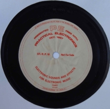 Practical Electronics - Oct’, 1967 Lyntone - LYN 1243 A sought after 6" flexi containing early synth noises. PELECLYN 1243